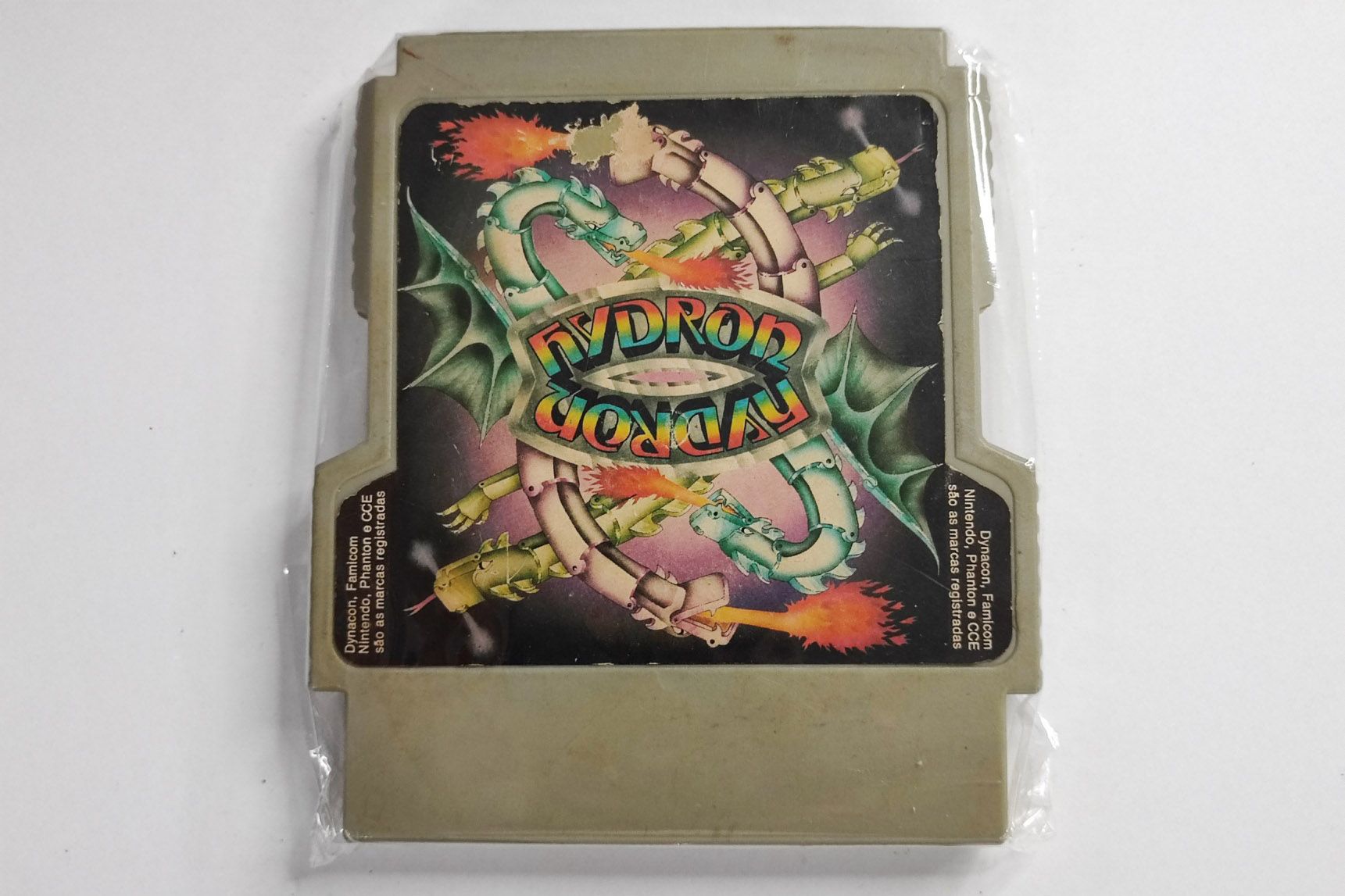 Hydron double-sided NES game cartridges in Brazil - Front art