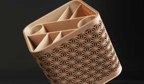 Slanted kumiko pen holder