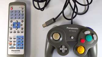 Panasonic Q - Nintendo Gamecube TV/DVD remote and game controller