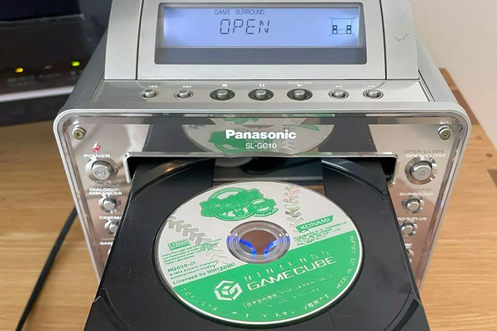 Panasonic Q - Nintendo Gamecube DVD tray