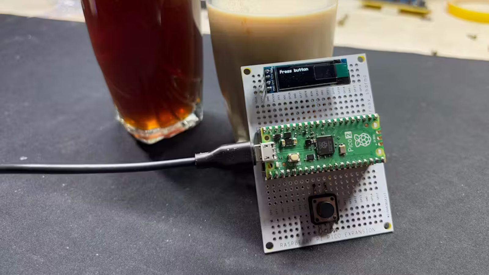 This Raspberry Pi DIY temperature gun makes for the perfect project for ...