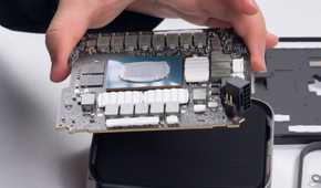 The PCB for the RTX 5080.