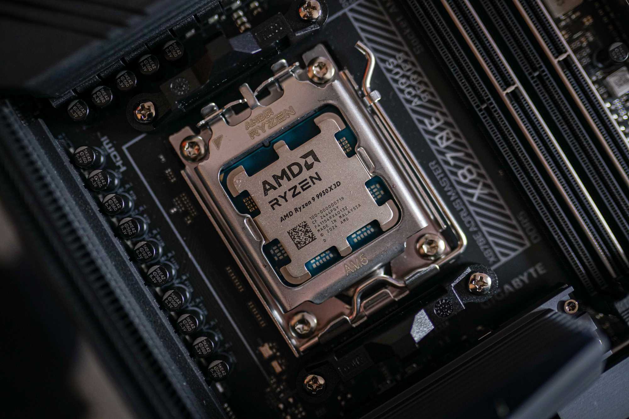 ryzen-9-9950x3d-review-1