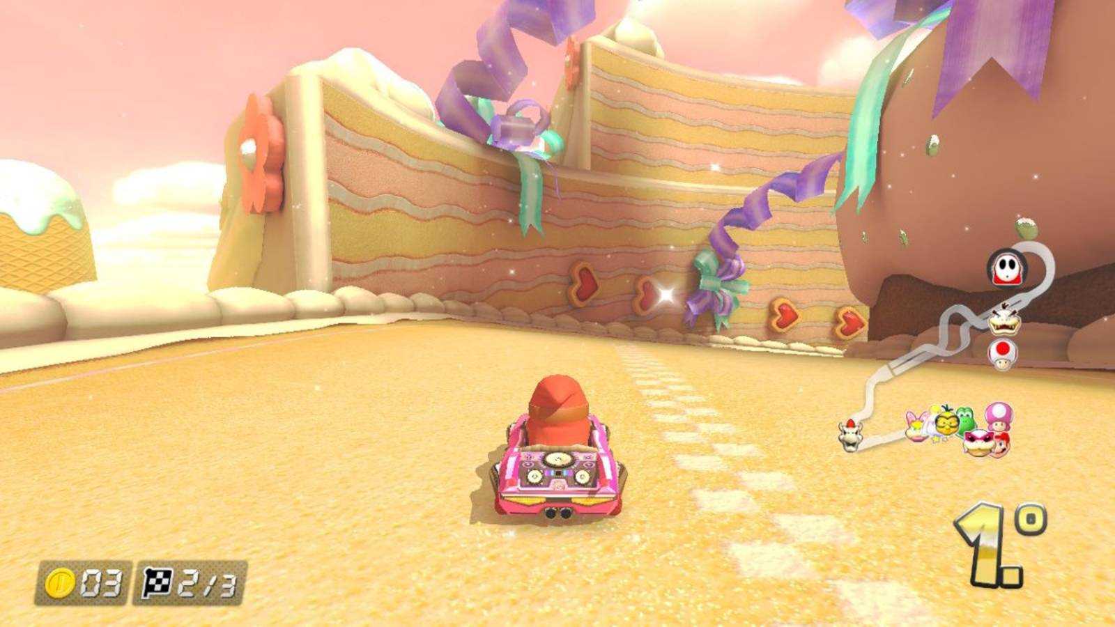 Screenshot from Mario Kart 8 Deluxe of a Shy Guy racing