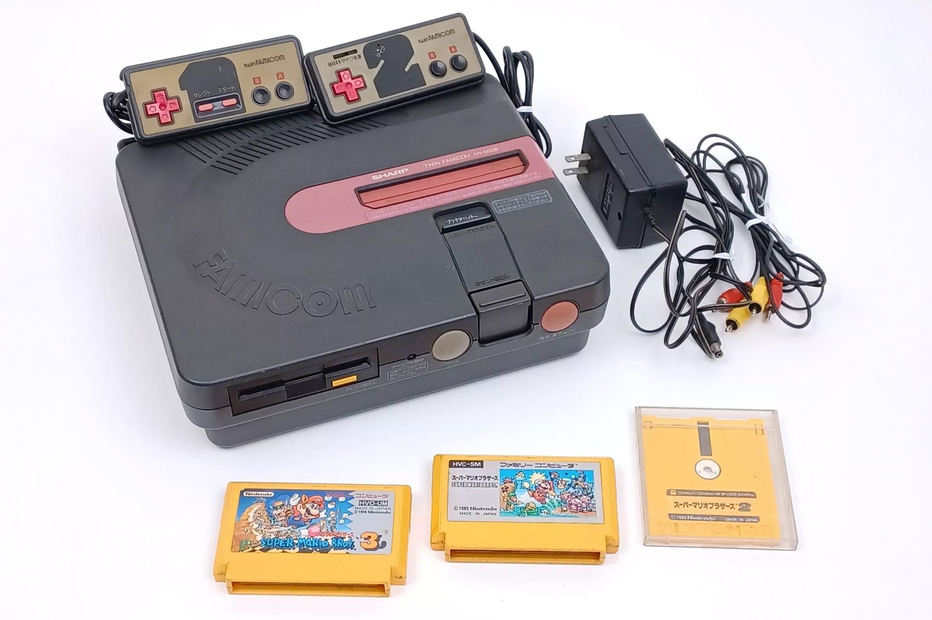 SHARP-Twin-Famicom-FC-AN-500B