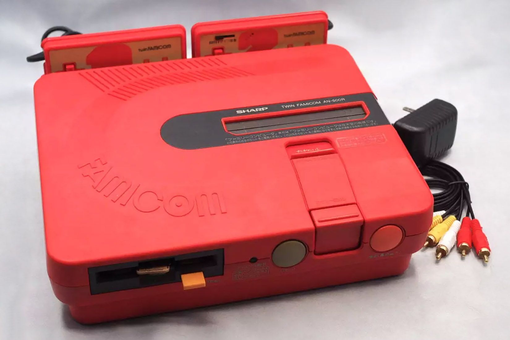 SHARP-Twin-Famicom-FC-AN-500R