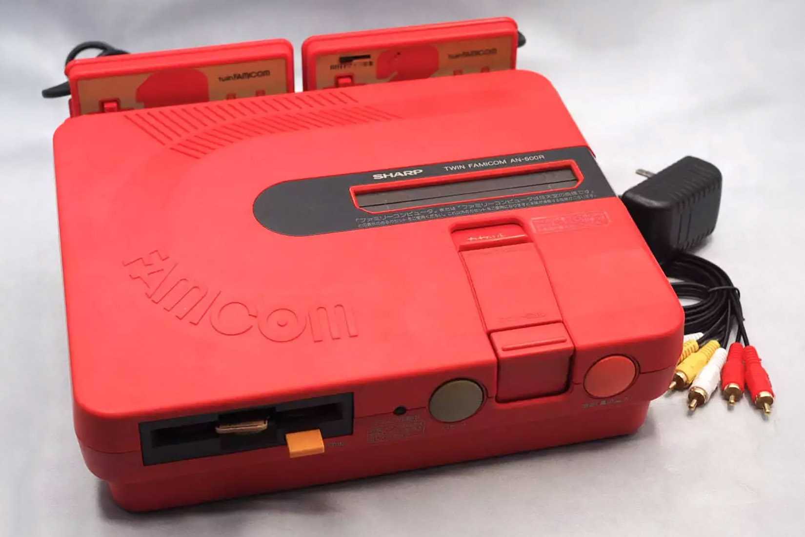 SHARP-Twin-Famicom-FC-AN-500R