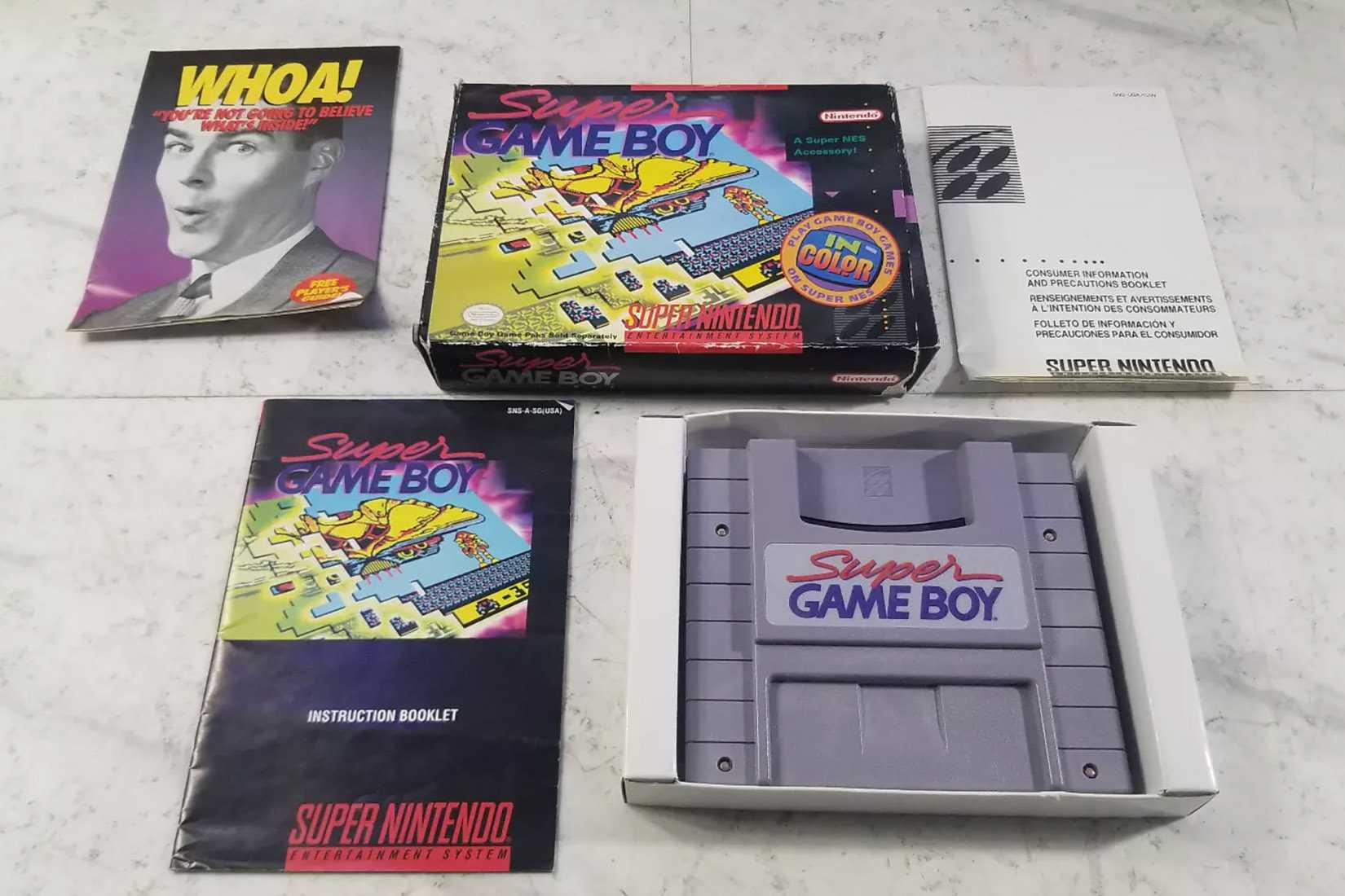 Super Gameboy for SNES, with instruction booklet