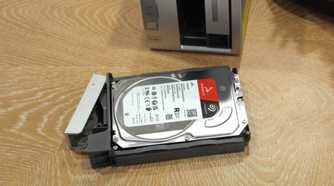 terramaster-f2-423-hdd-in-frame