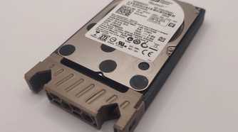 tool-less hdd caddy