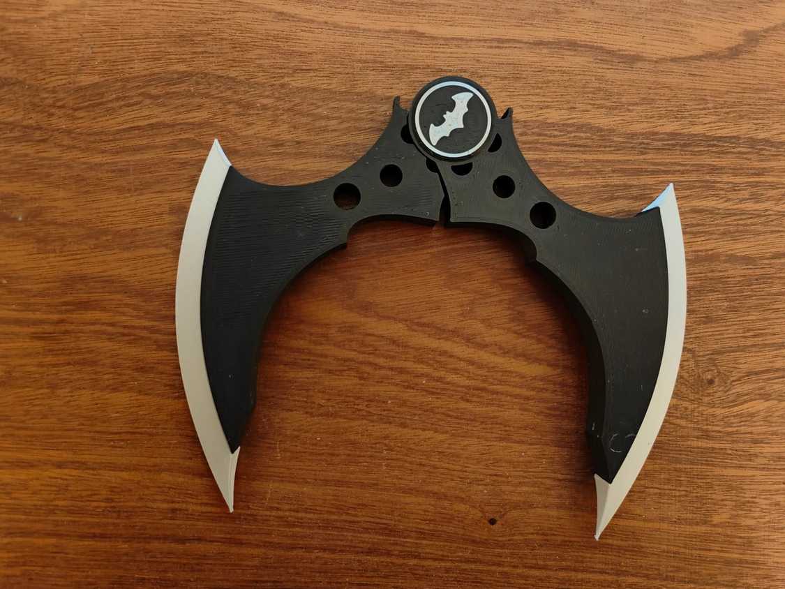 Arkham Folded Batarang by crabstiks