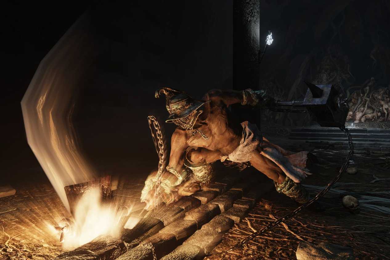 Elden Ring Grave Warden Duelist slamming hammer