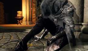 Elden Ring Black Knife Assassin sitting near post