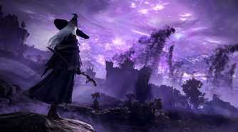 Elden Ring Nightreign Recluse player overlooking purple sky.