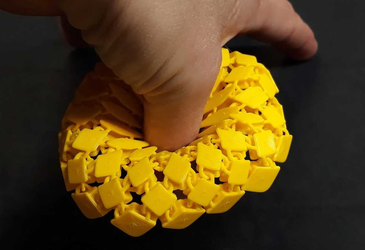 3D printed sunflowerr fabric