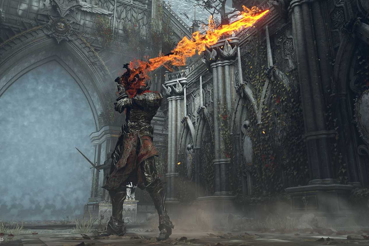 Demons Souls Penetrator boss holding sword