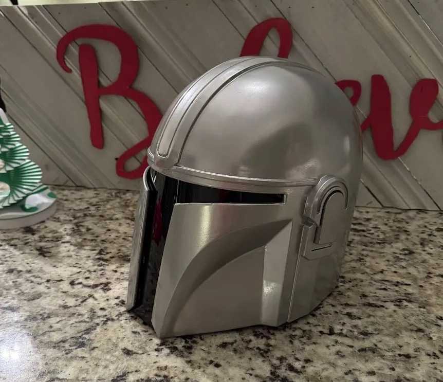 Mando Helmet by javiles on MakerWorld