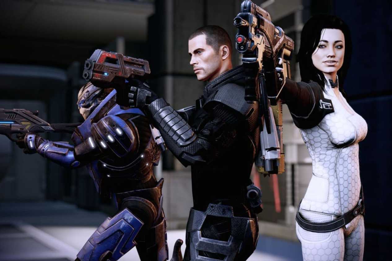 Shephard and his crew from Mass Effect 2