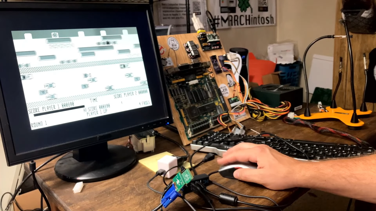 This Raspberry Pi Pico kit lets you emulate a Macintosh for $25