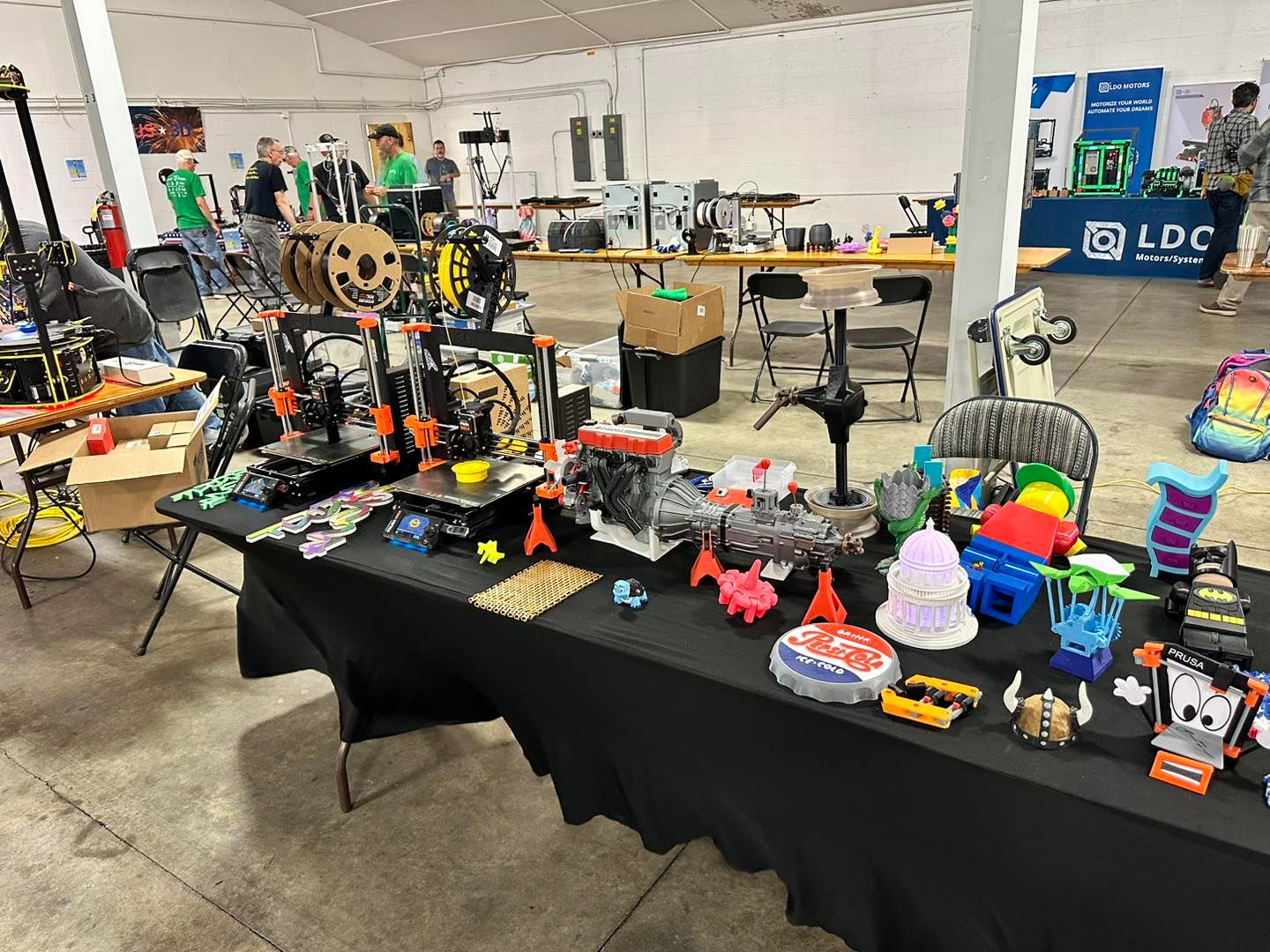 MWRRF show floor displays