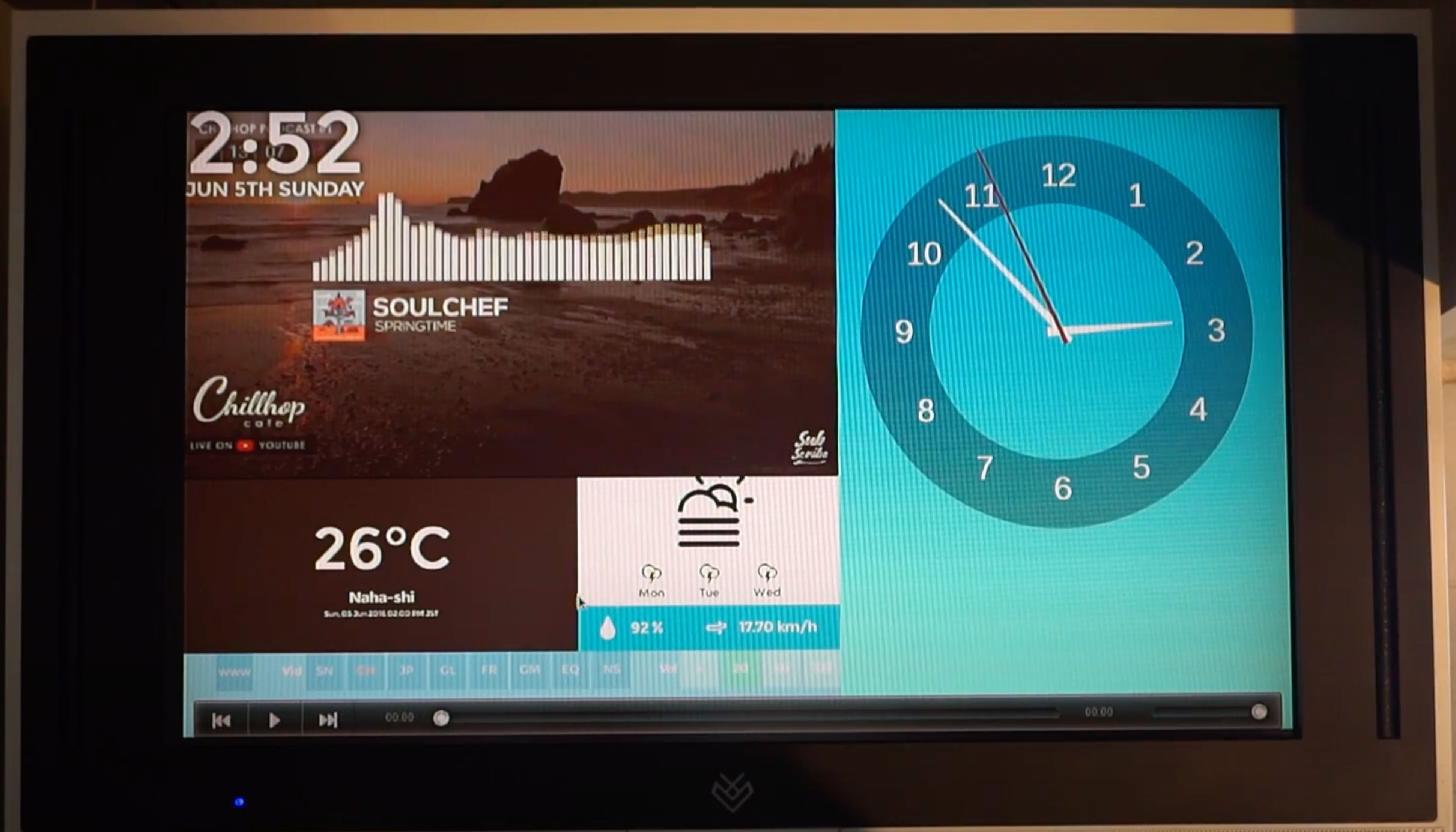 5 clever ways I use a Raspberry Pi display around the house