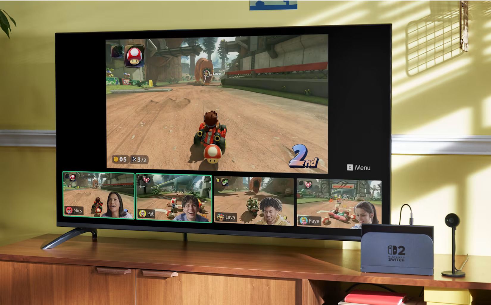 Say-hello-to-GameChat-large-photo