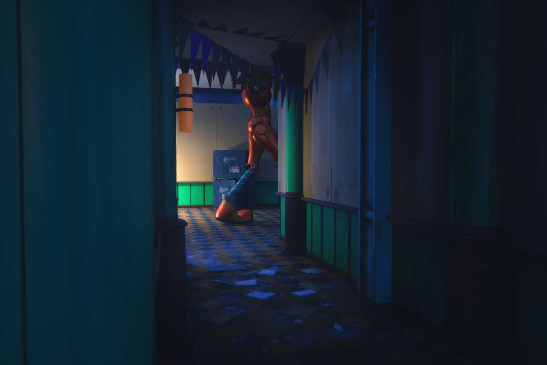 Kandyland hallway with animatronic roaming