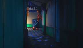 Kandyland hallway with animatronic roaming