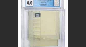 Nintendo World Championships 1990 NES Gold Cartridge with missing label