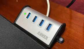 Anker USB Hub Bracket by jaykmakes
