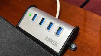 Anker USB Hub Bracket by jaykmakes