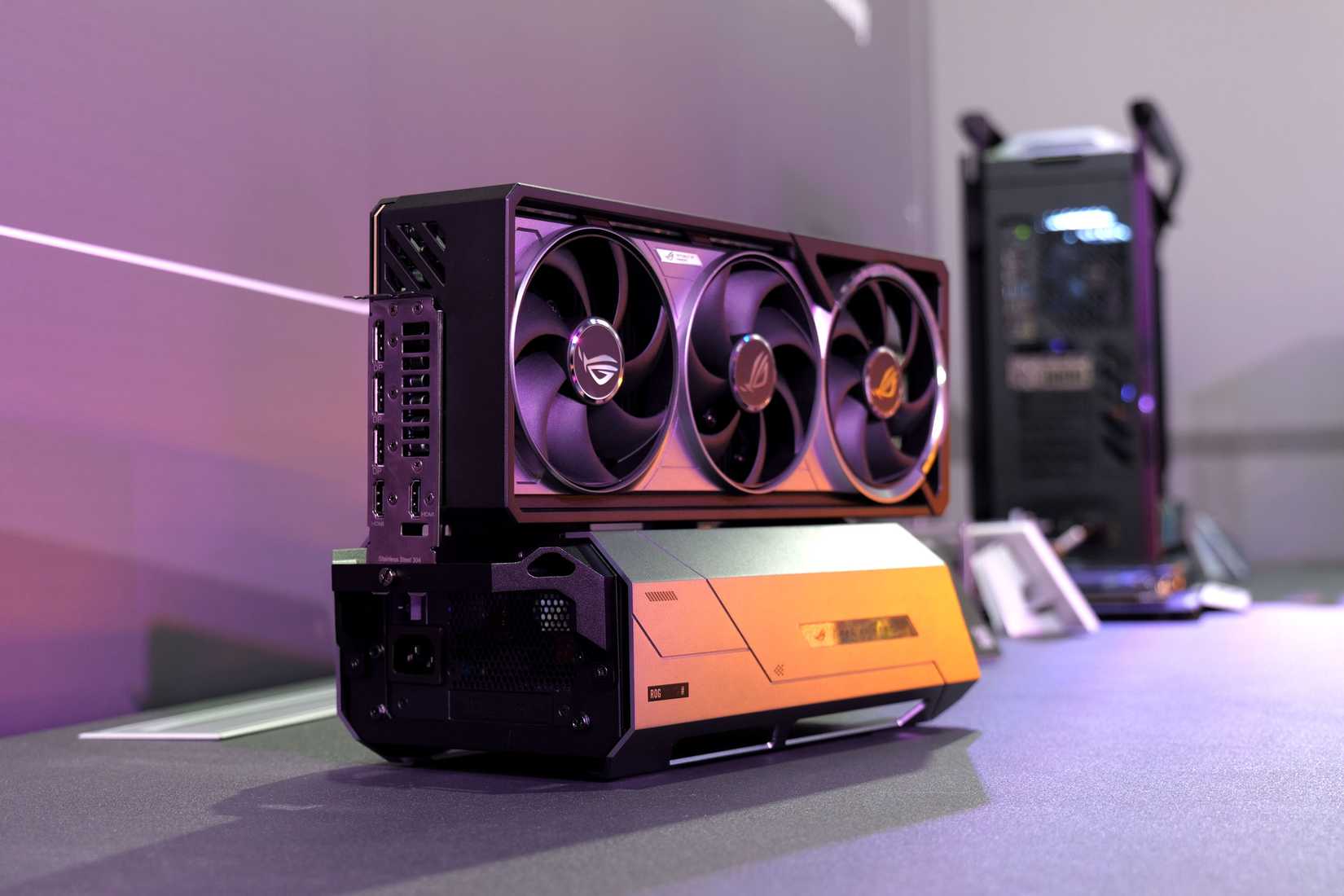 ASUS ROG XG Station 3 eGPU
