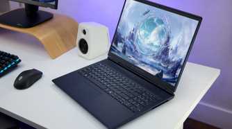 aw-16-aurora-ac16250-gaming-laptop-awproheadset-awpromouse-awprokeyboard-AW2725DM-front-lf (1)