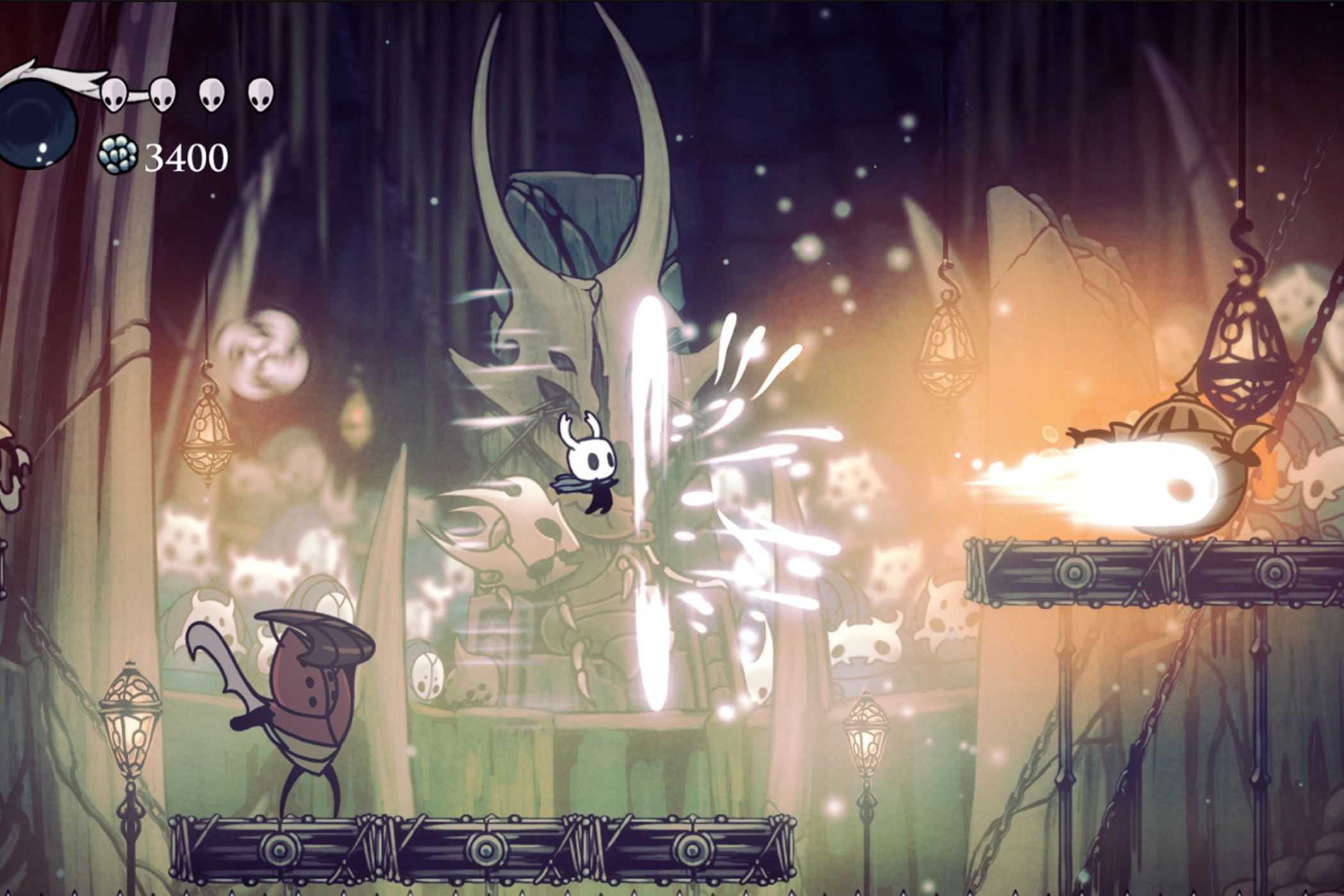 Hollow Knight blasting enemy with pulse