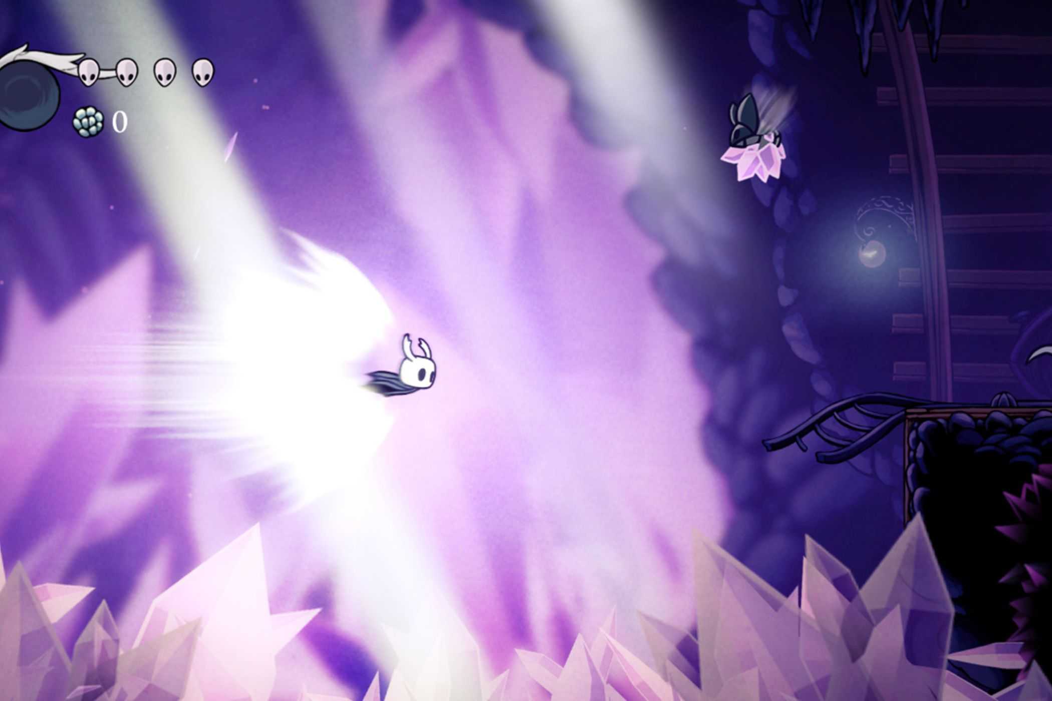Hollow Knight dashing through crystals