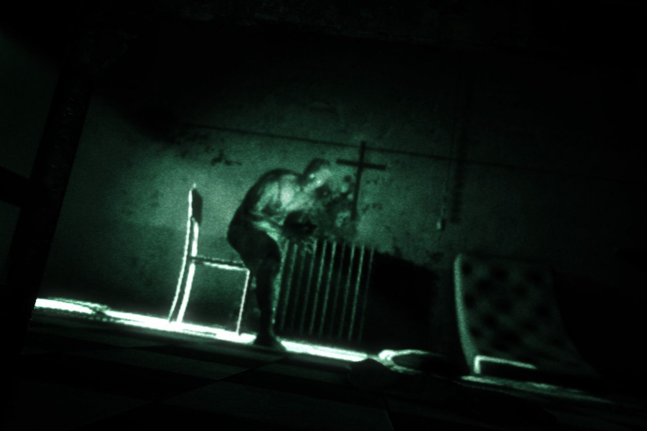 Outlast nightvision on asylum victim