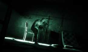 Outlast nightvision on asylum victim
