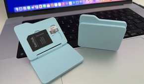 macOS Folder SD Card Holder by Bas van der Ploeg