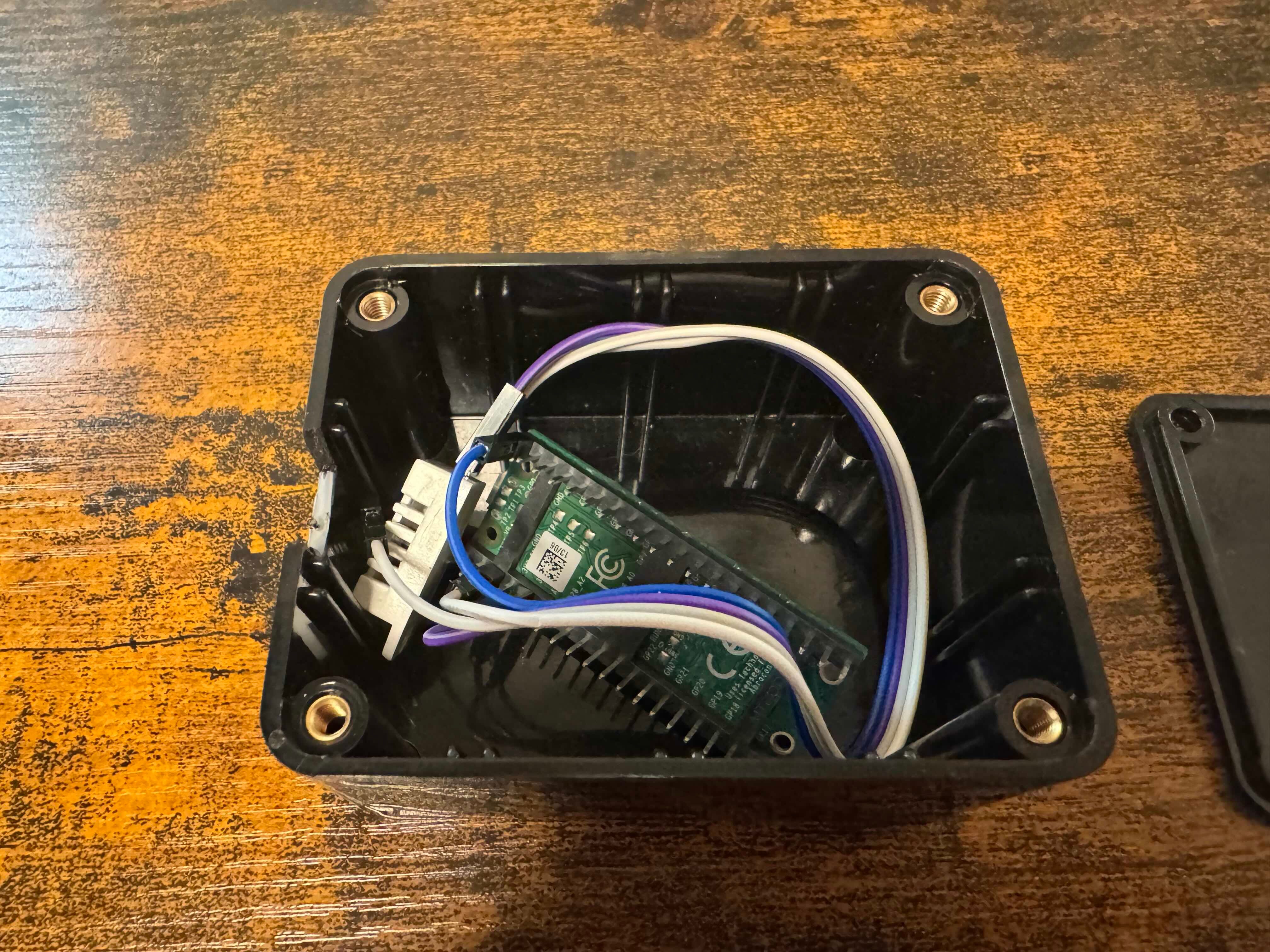pico weather sensor in box