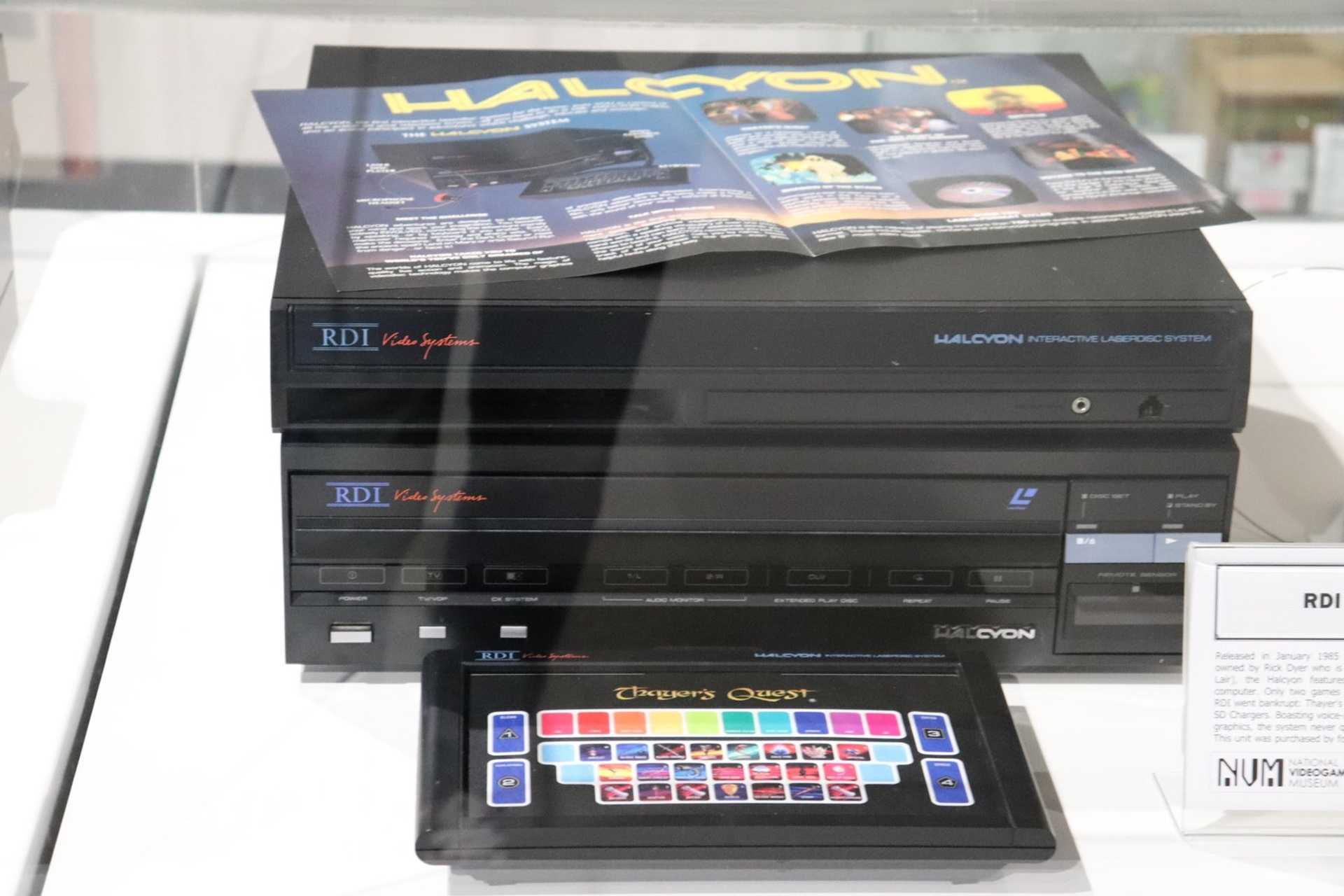 A picture of the RDI Halcyon console on display.