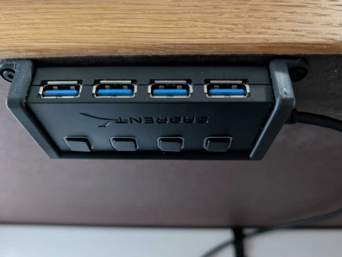 Sabrent usb hub mounting bracket by Voli.