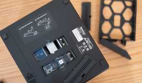 Synology DS925-Plus-nvme slots