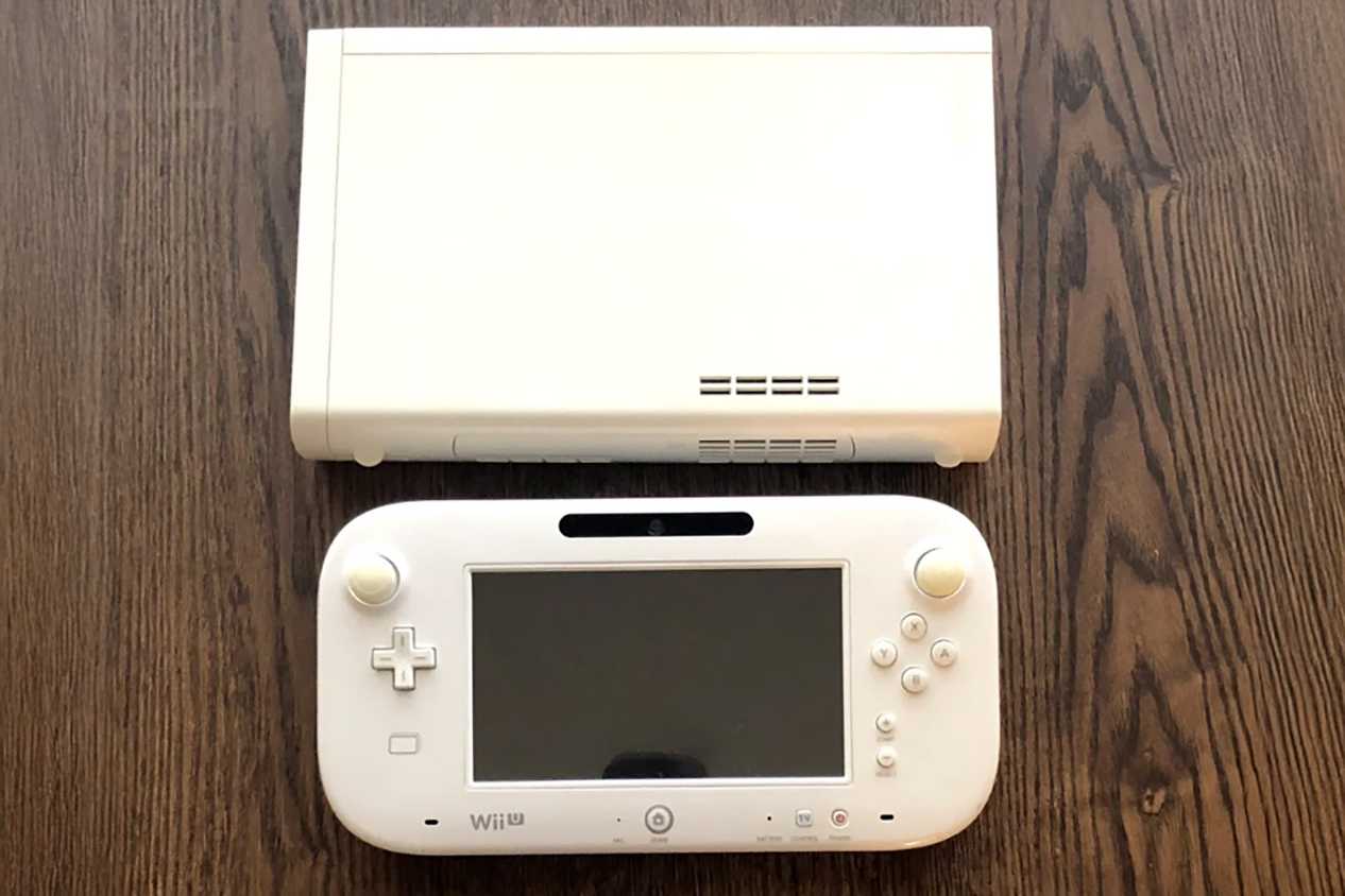 Wii U console - white Japanese version