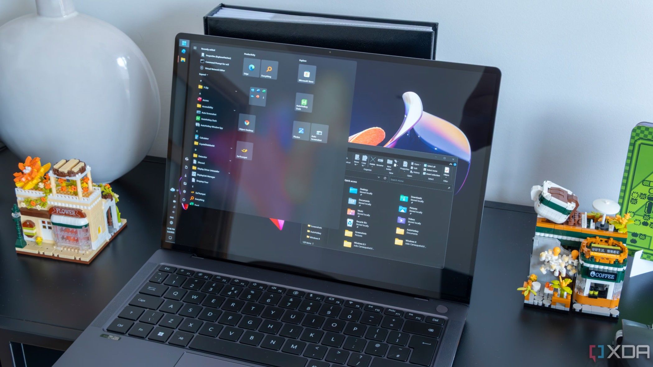 Windows 11 laptop with Explorer Patcher