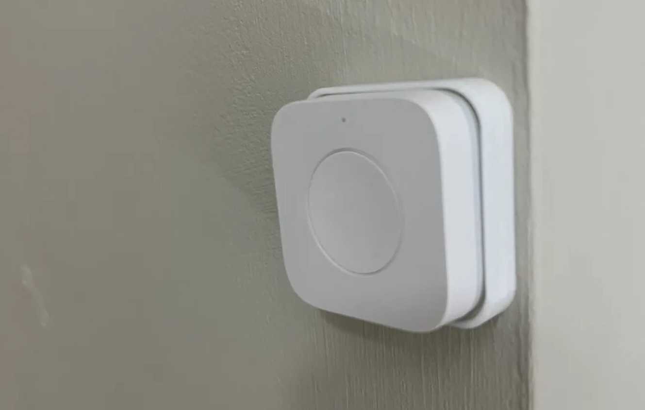 Aqara Wireless Switch Magnetic Mount by callumwood