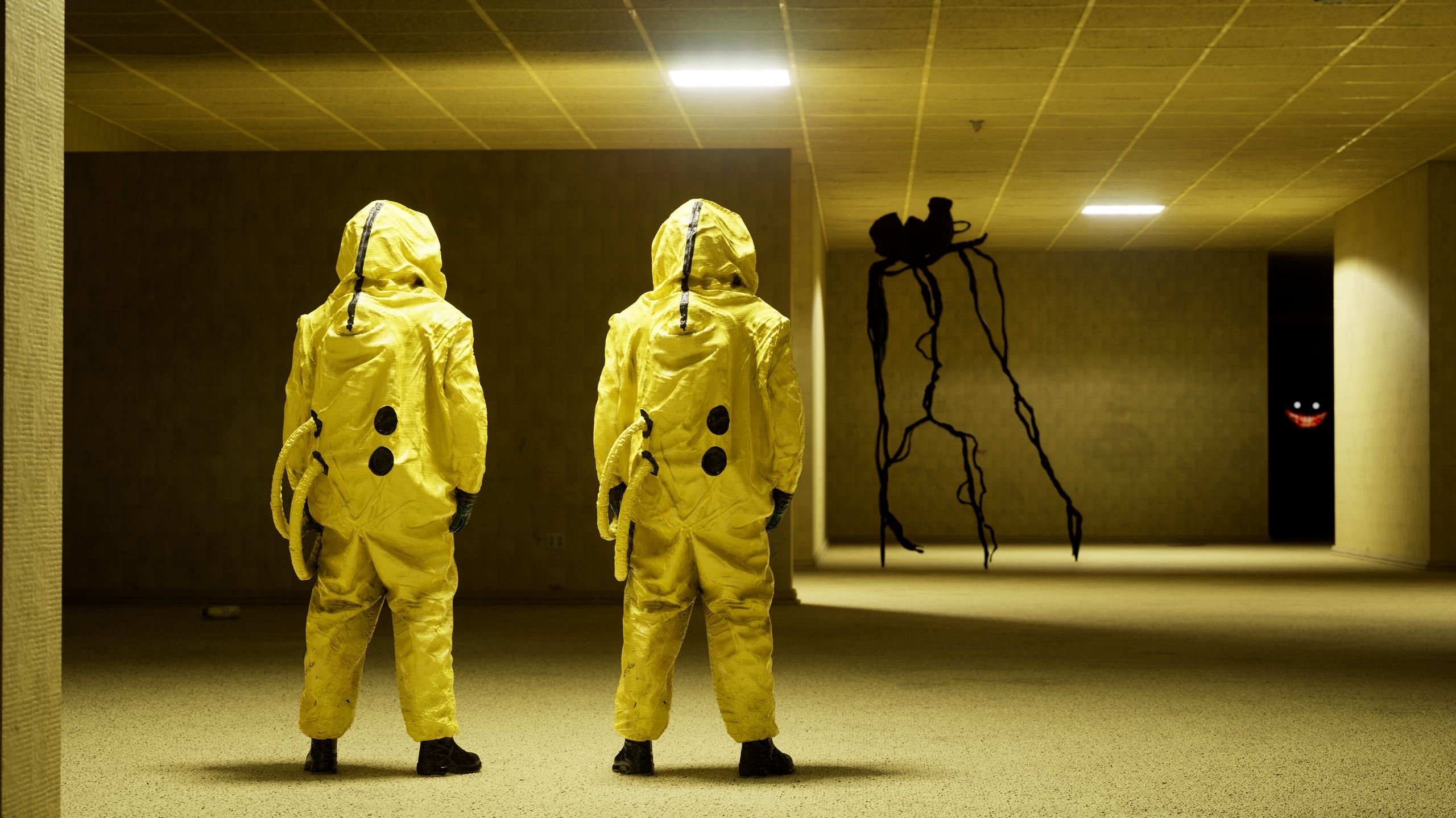 A screenshot from Backrooms: Escape Together.