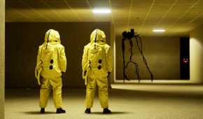 A screenshot from Backrooms: Escape Together.