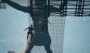 Screenshot from the game Chained Together.