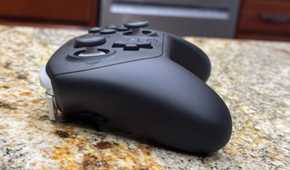 switch 2 pro controller product images