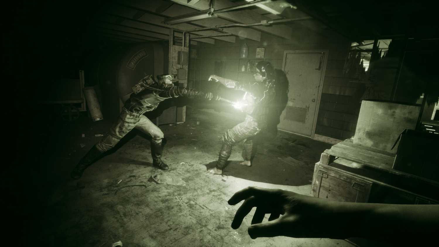 A screenshot from The Outlast Trials.